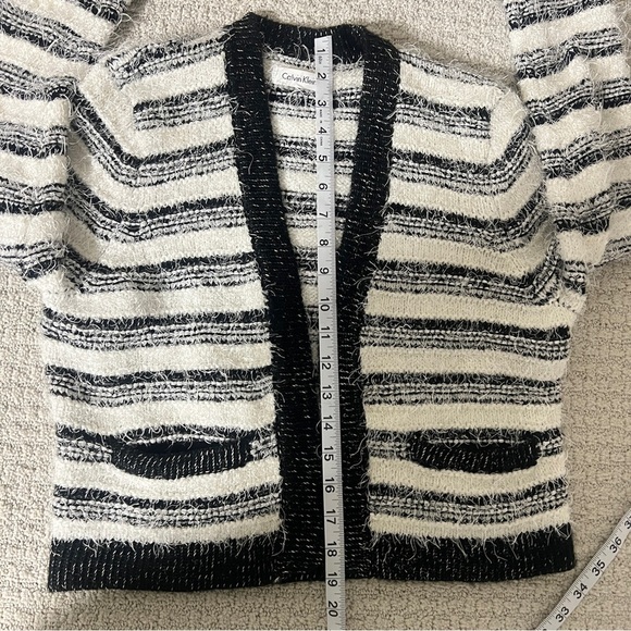 Calvin Klein Black White Striped Open Front Fuzzy Cardigan Sweater Size Medium - Picture 8 of 9